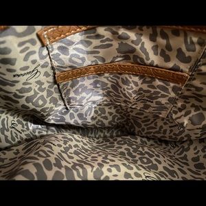 Guess purse